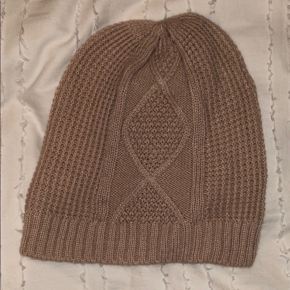 Accessories - Comfy knit beanie
